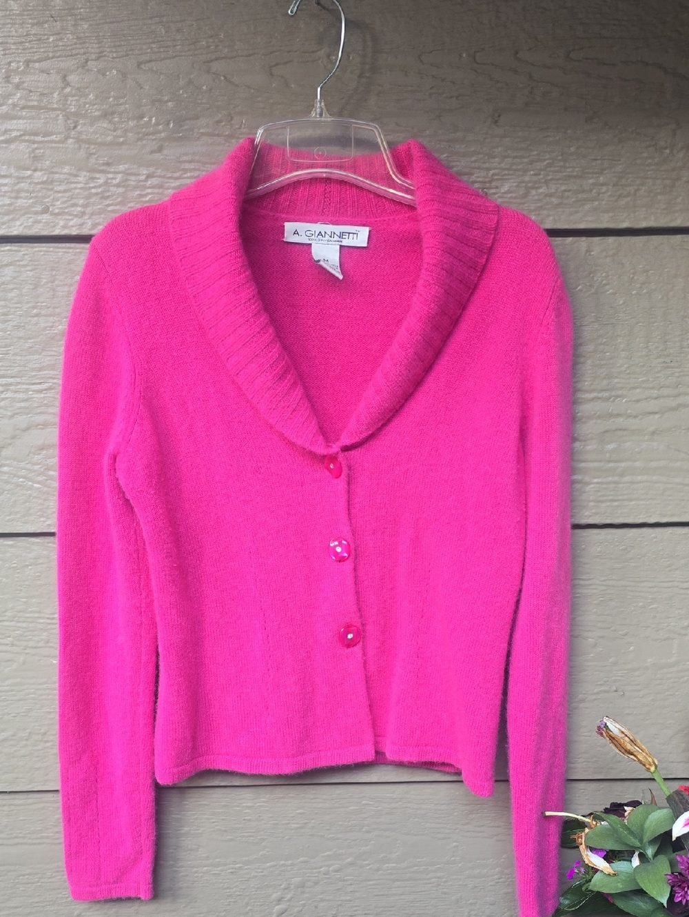 A. Giannetti hot pink two ply cashmare cardigan M - Picture 2 of 5